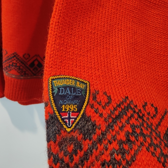 Dale of Norway Men's Red Wood Hand Knit Nordic Sweater - Picture 4 of 9